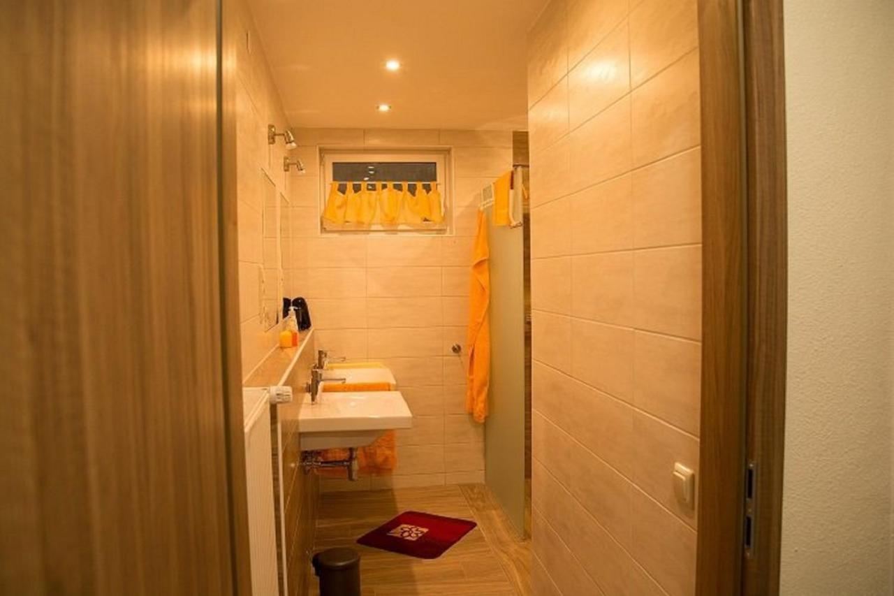 Ferienwohnung Frau Klara Hofheim in Unterfranken Exteriér fotografie